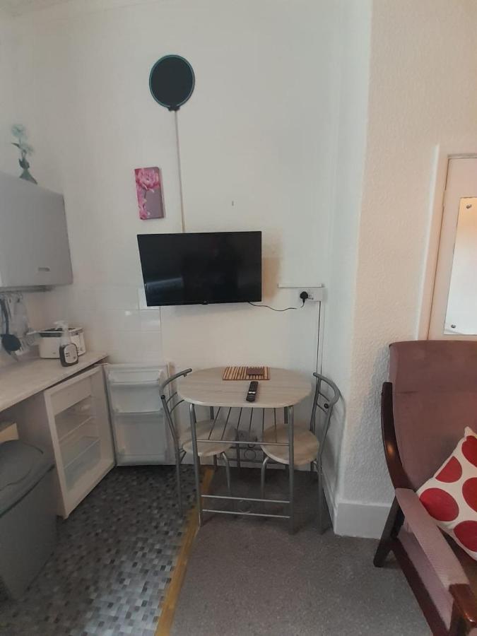 Nova Holiday Apartments Μπλάκπουλ Εξωτερικό φωτογραφία